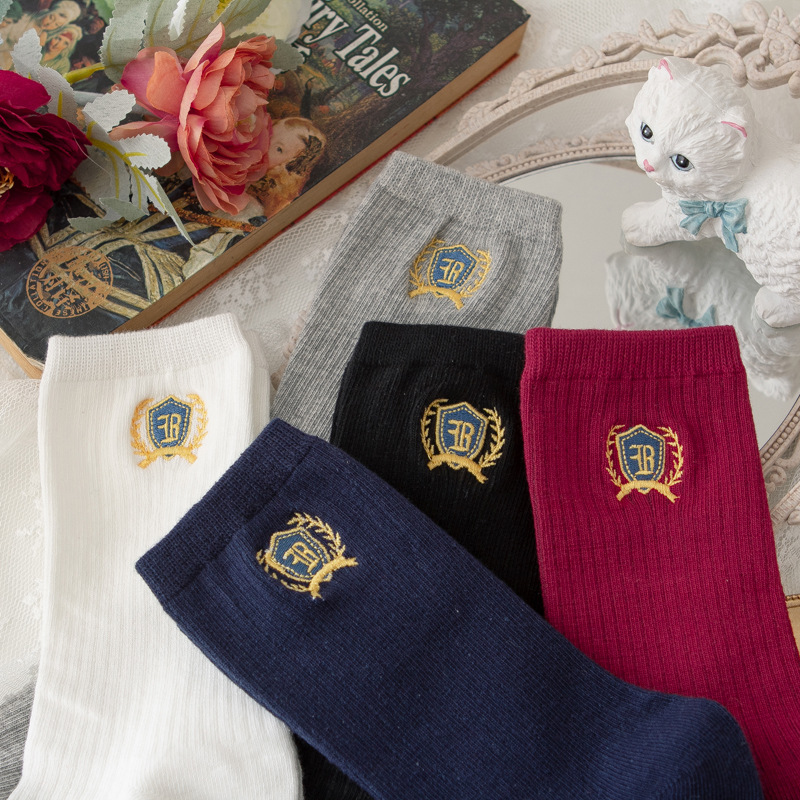 Embroidery socks